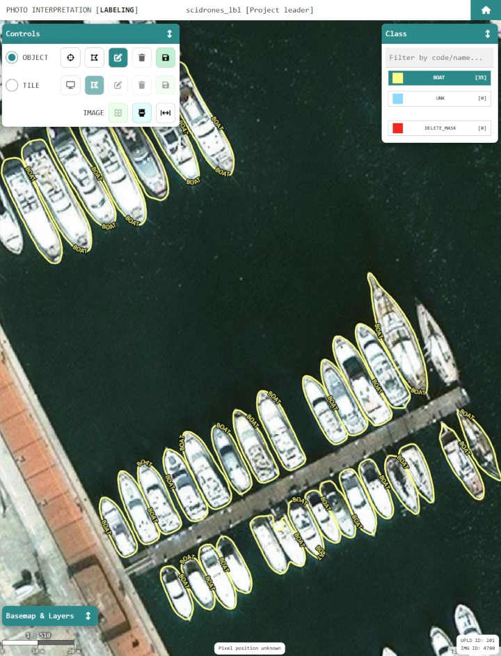 Labeling of boats
